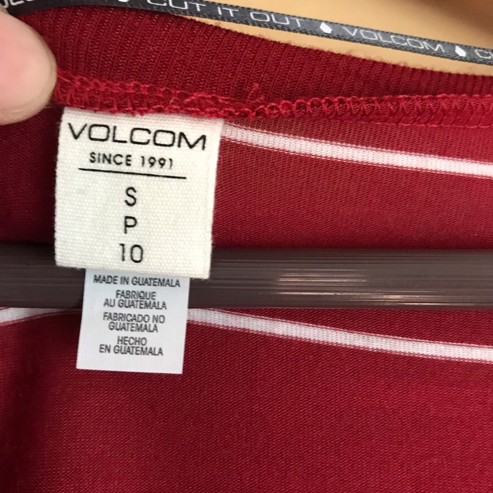 volcom tee - Picture 2 of 3